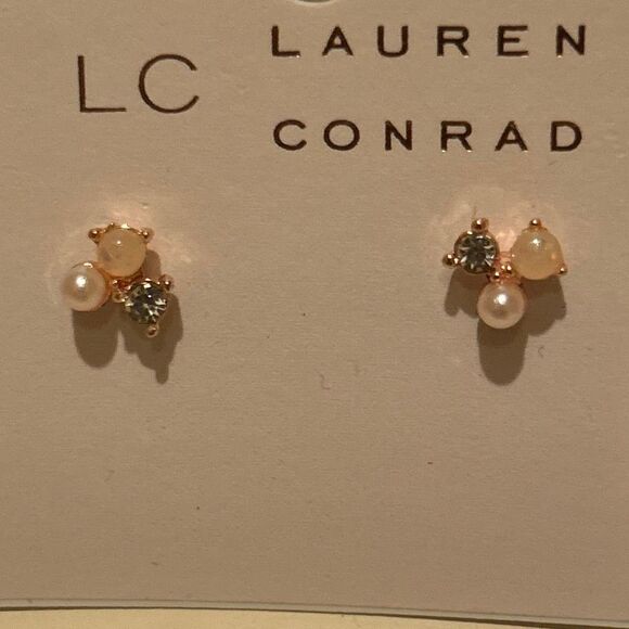 Lauren Conrad Three Stone Cluster Post Earrings Crystal Pearl Dressy Classy NWT - Picture 1 of 5